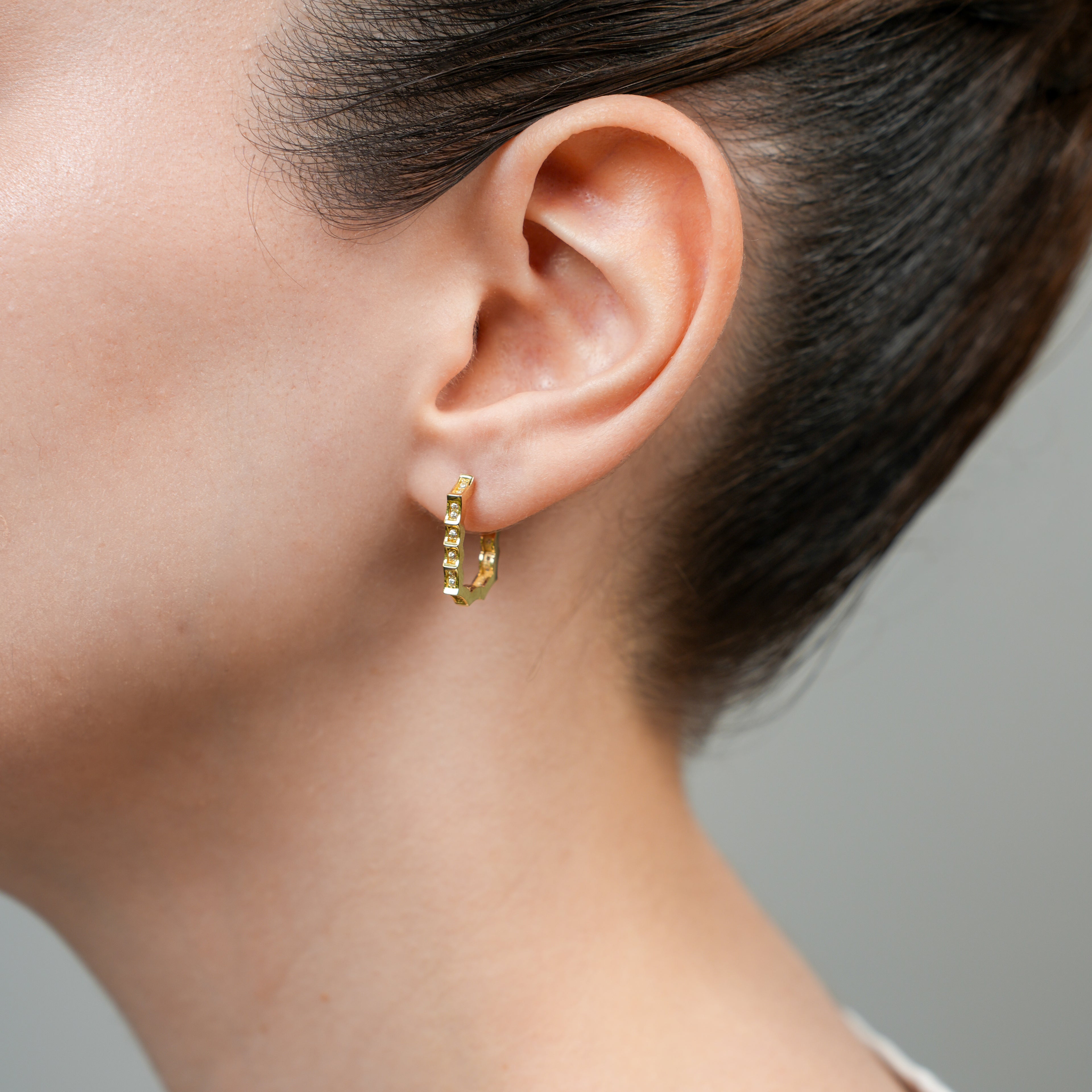 Dent Taşlı Oval Küpe - O'an Jewelry