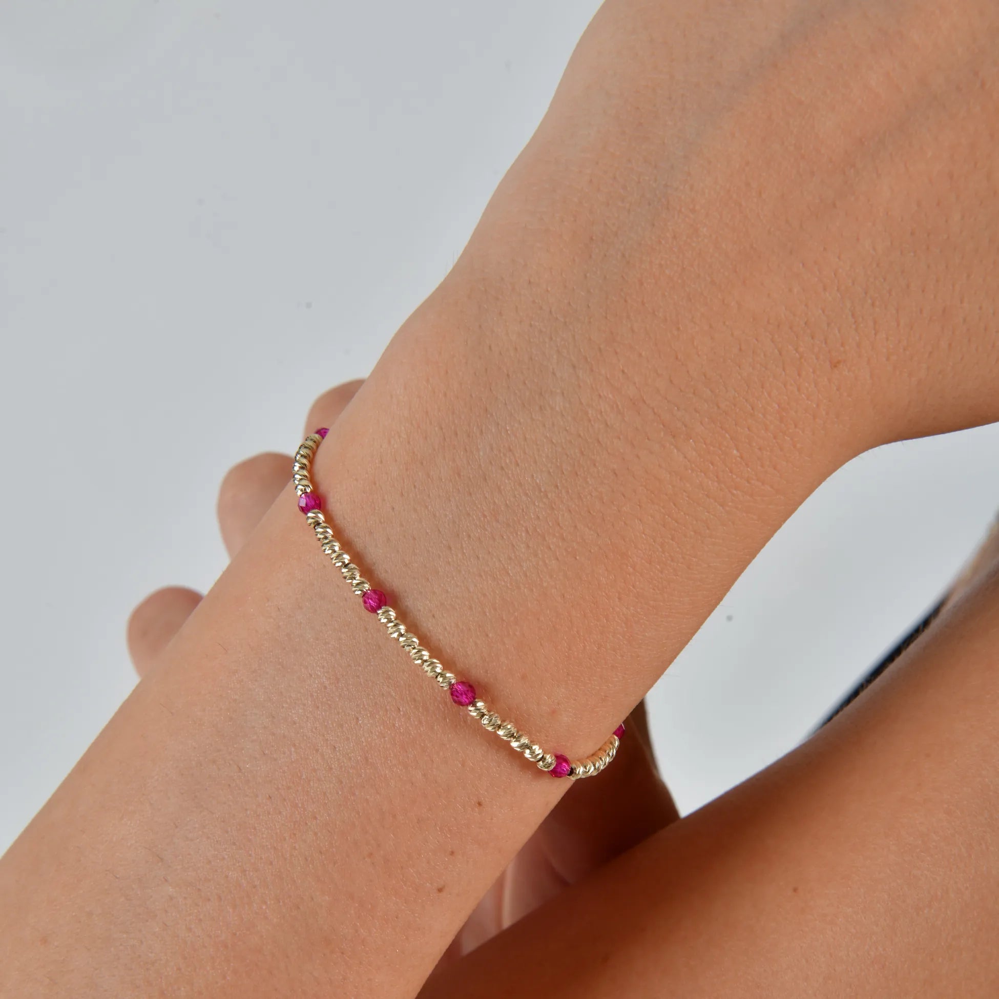 Kırmızı Taşlı Dorika Toplu Bileklik - O'an Jewelry