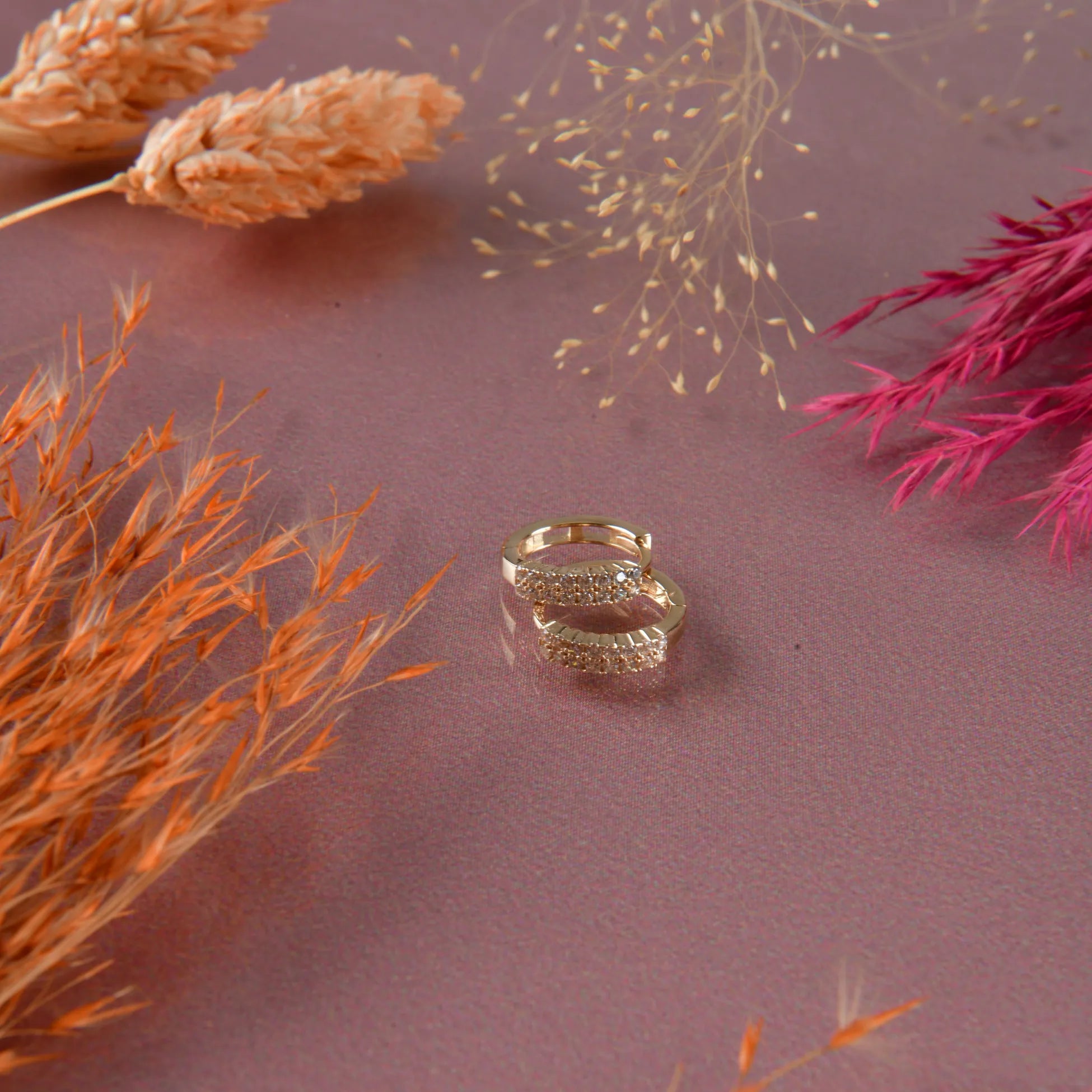 Çift Sıra Taşlı Halka Küpe - O'an Jewelry