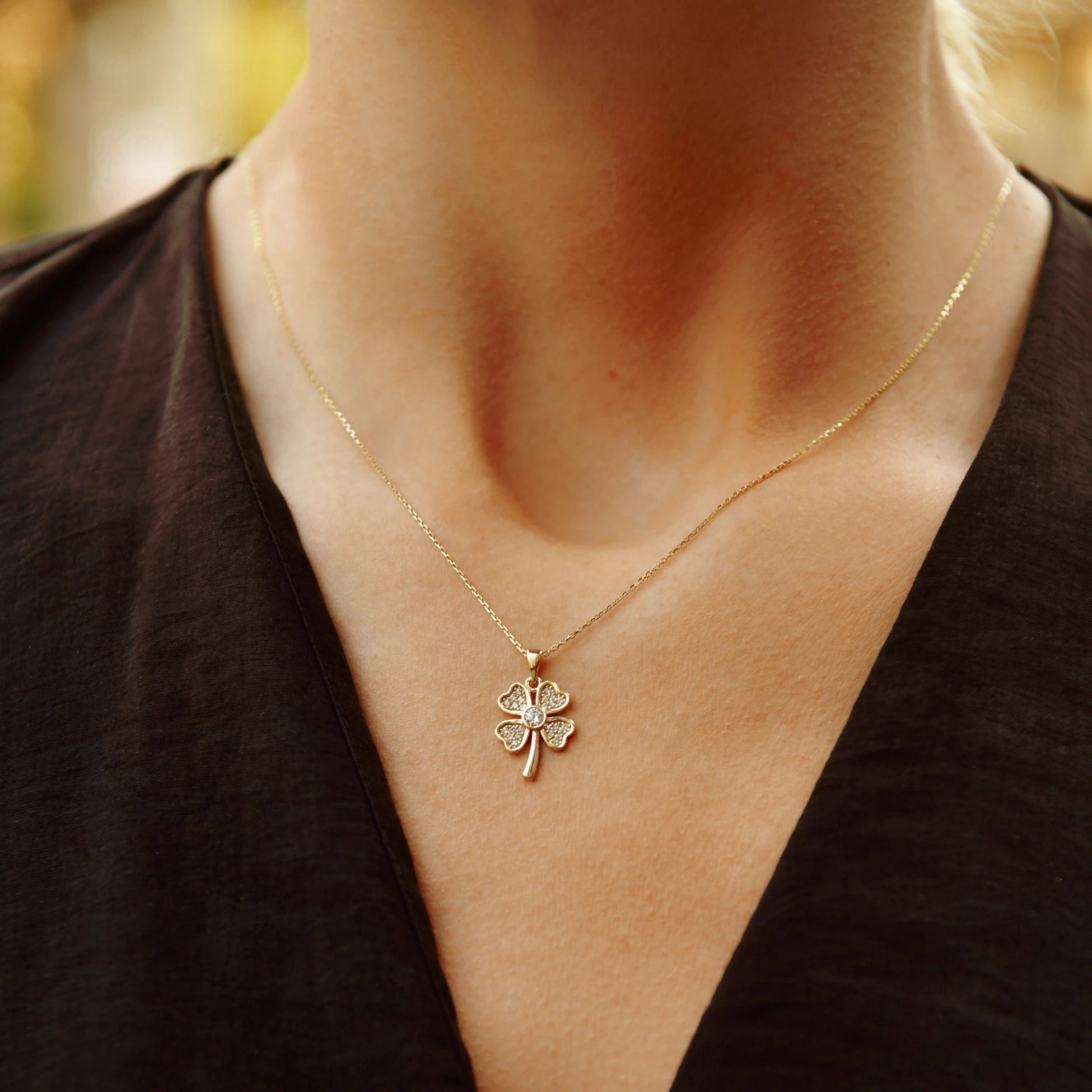 Taşlı Dört Yapraklı Yonca Kolye - O'an Jewelry